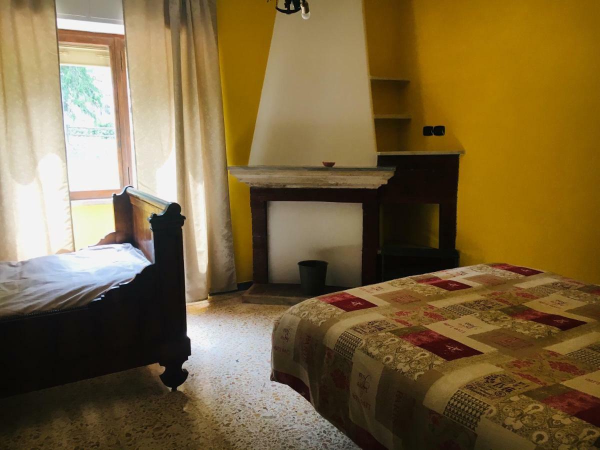 B&B Calecatine Rocca di Botte Екстер'єр фото